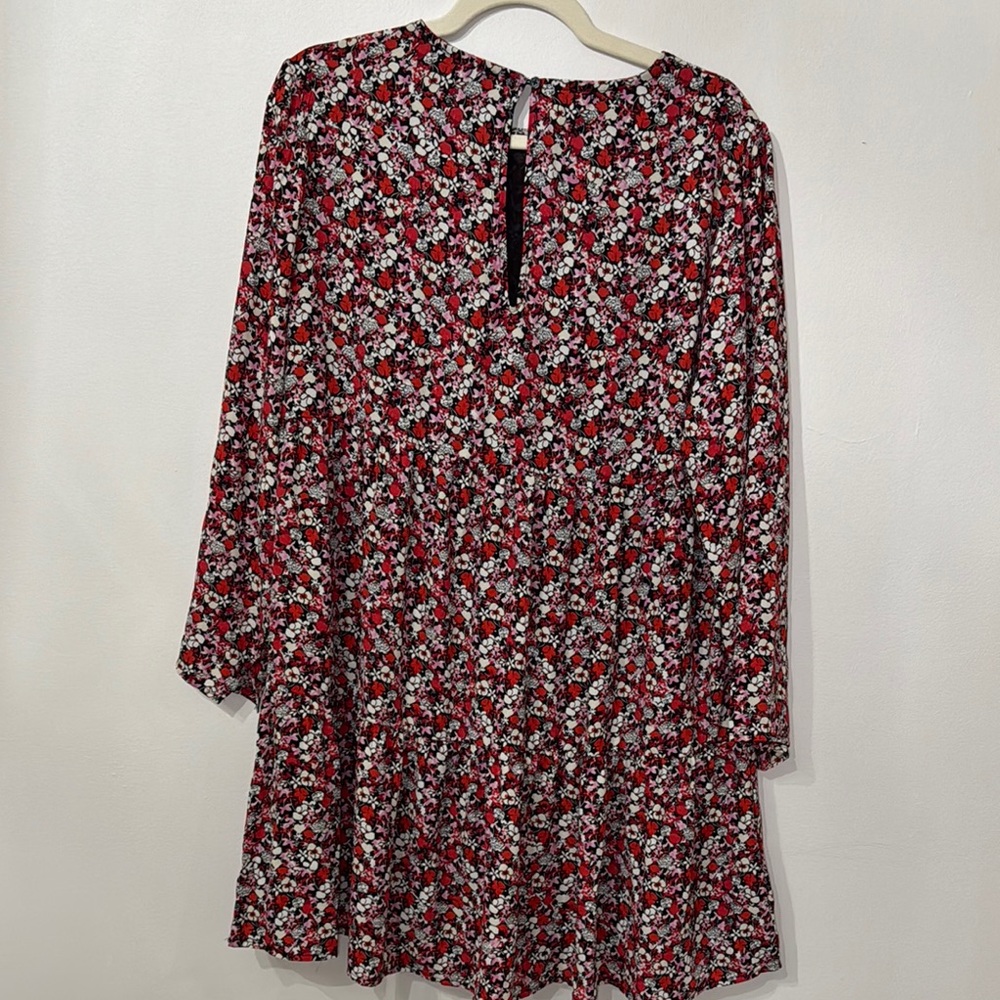 Sanctuary Floral Red and Black Dress NWT - Picture 5 of 6